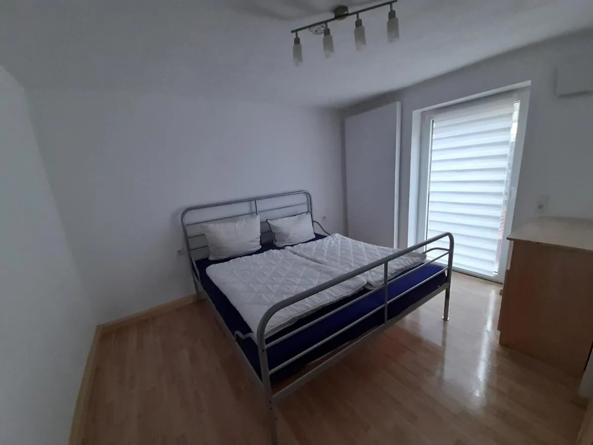Haus Lehenthaler Apartment Stadtsteinach 0*,  Germany